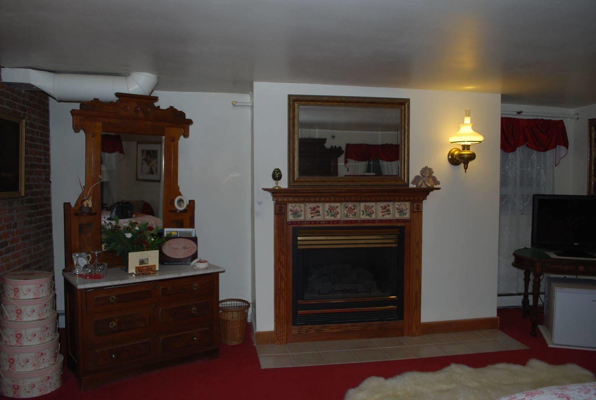 Inn Victoria Chester Esterno foto